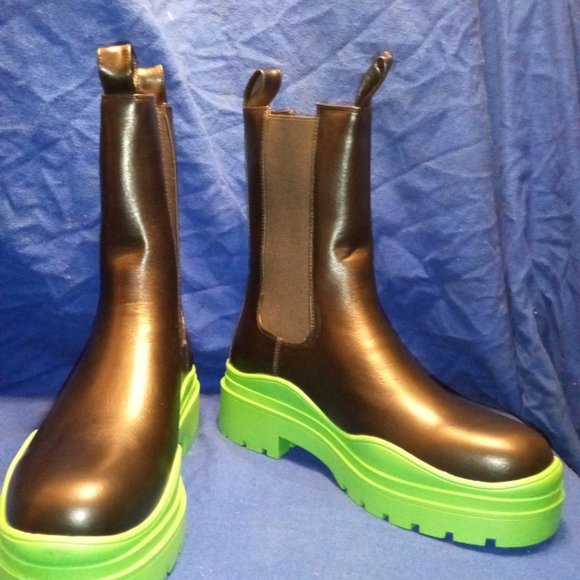 AZALEA WANG GREEN THE  GHOST  WAVY  ANKLE  Boots  ( BRAND NEW !!!) - Picture 6 of 6